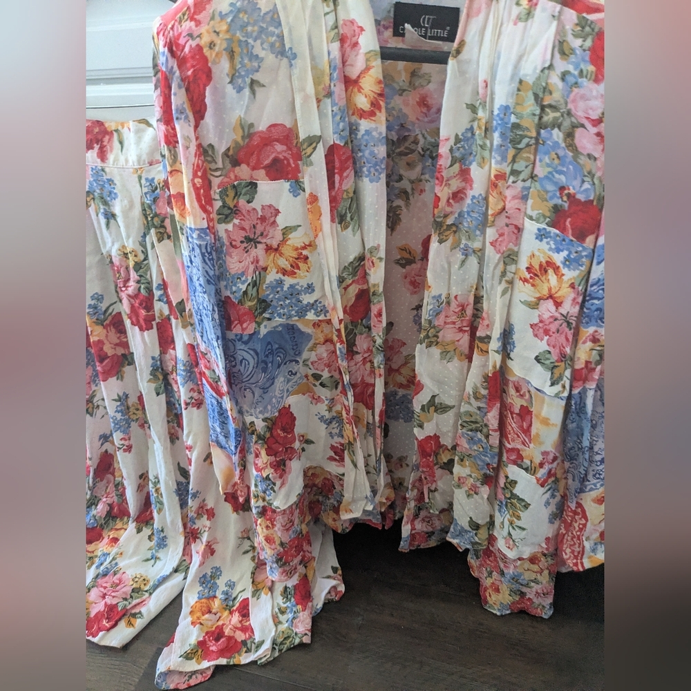 Gorgeous Carole Little Floral 3 Pc Set Cardigan Jacket Cami & Crop Pants Sz 12